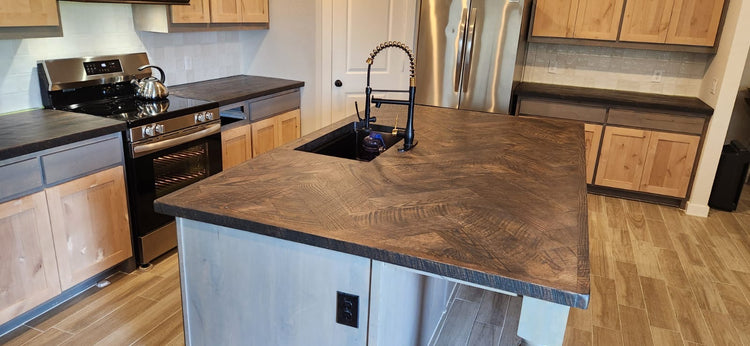 Custom Countertops / Tables